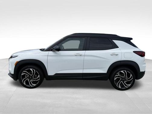 Summit White 2024 Chevrolet Trailblazer RS