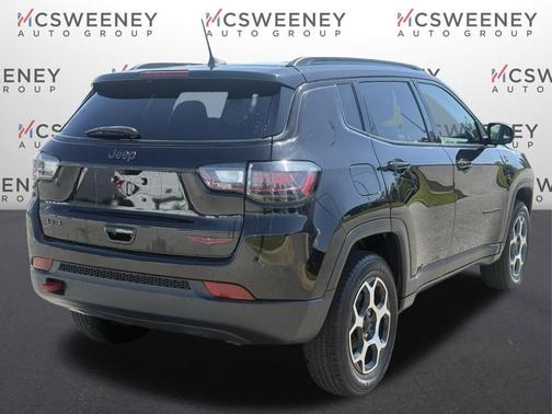 Diamond Black 2022 Jeep Compass Trailhawk