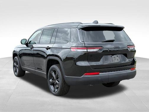 Diamond Black 2026 Jeep Grand Cherokee L Limited