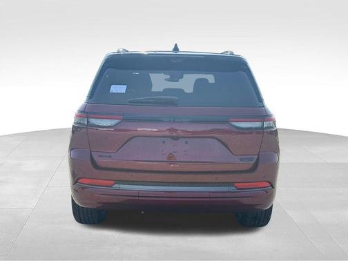 Velvet Red Pearlcoat 2026 Jeep Grand Cherokee Summit