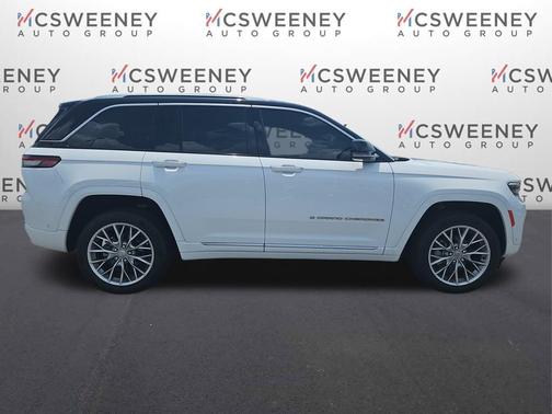 2022 Jeep Grand Cherokee Summit