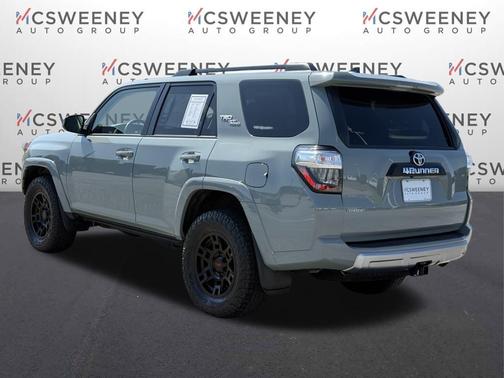 2022 Toyota 4Runner TRD Off Road