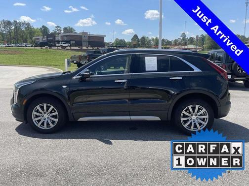 2023 Cadillac XT4 Premium Luxury