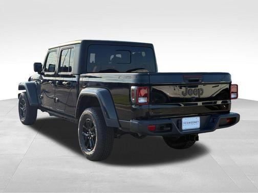 Black Clearcoat 2022 Jeep Gladiator Sport