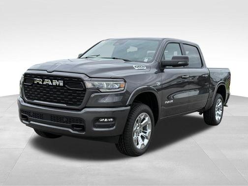 Granite Crystal Clearcoat Metallic 2026 RAM 1500 Big Horn/Lone Star