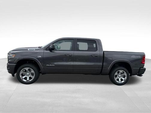 Granite Crystal Clearcoat Metallic 2026 RAM 1500 Big Horn/Lone Star
