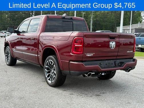 Delmonico Red Pearlcoat 2025 RAM 1500 Limited