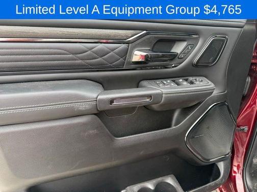 Delmonico Red Pearlcoat 2025 RAM 1500 Limited