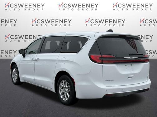 2024 Chrysler Pacifica Touring-L
