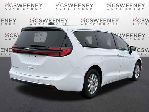 2024 Chrysler Pacifica Touring-L