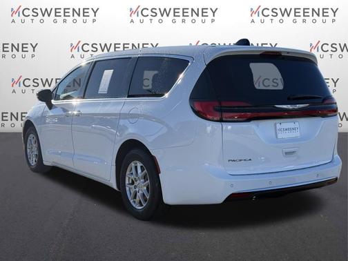 2024 Chrysler Pacifica Touring-L