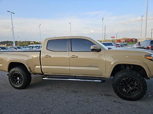 2018 Toyota Tacoma TRD Sport