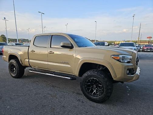2018 Toyota Tacoma TRD Sport