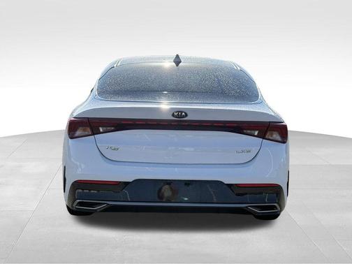 Glacial White Pearl 2021 Kia K5 LXS