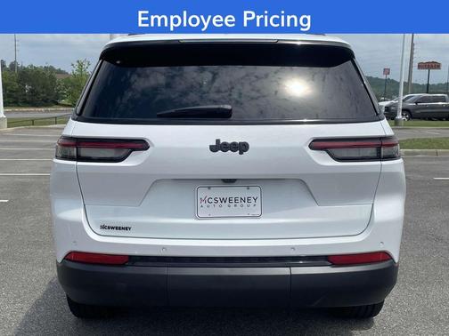 2025 Jeep Grand Cherokee L Laredo