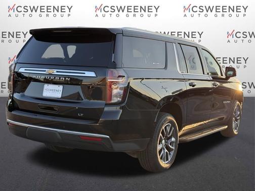 2023 Chevrolet Suburban LT