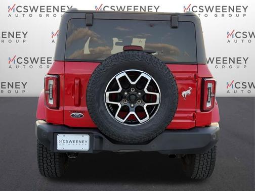 2023 Ford Bronco Base