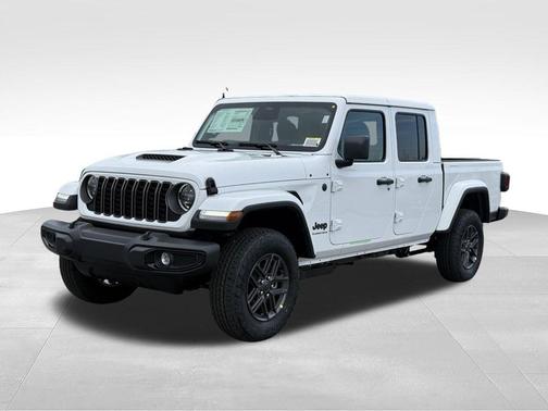 Bright White Clearcoat 2026 Jeep Gladiator Sport