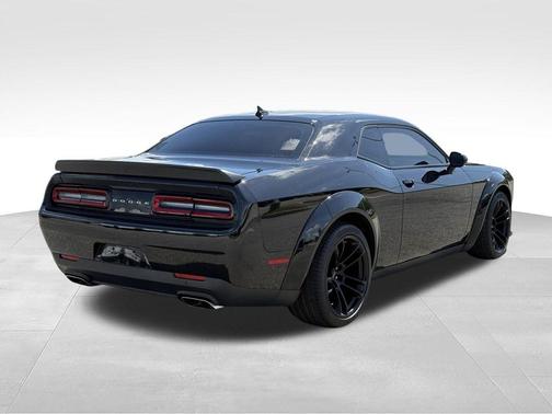 Pitch Black Clearcoat 2021 Dodge Challenger R/T Scat Pack