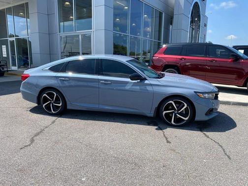 2022 Honda Accord Sport SE