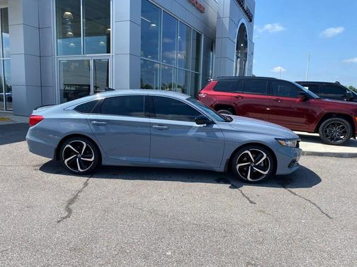 2022 Honda Accord Sport SE