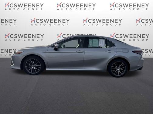 2021 Toyota Camry Hybrid XLE