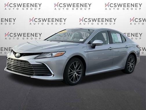 2021 Toyota Camry Hybrid XLE