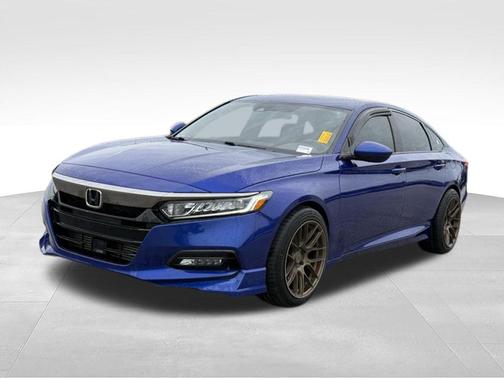 Still Night Pearl 2019 Honda Accord Sport