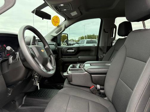 2022 Chevrolet Silverado 2500 Custom