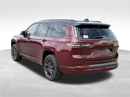 Velvet Red Pearlcoat 2026 Jeep Grand Cherokee L Summit