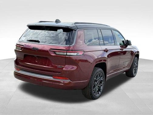 Velvet Red Pearlcoat 2026 Jeep Grand Cherokee L Summit