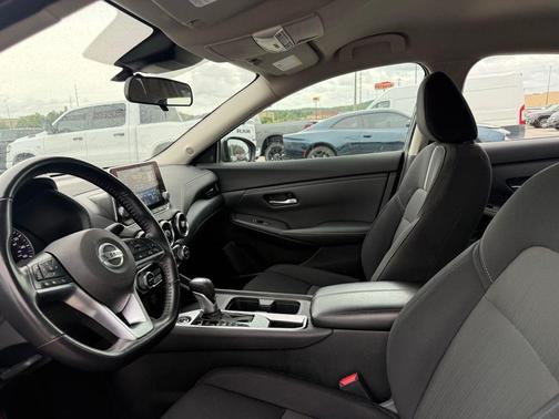 Gun Metallic 2021 Nissan Sentra SV