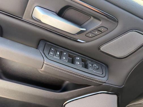 TANK 2026 RAM 1500 Rebel