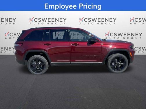 2025 Jeep Grand Cherokee Laredo