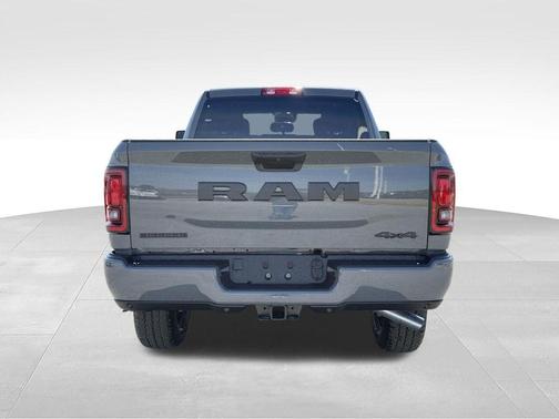 Ceramic Gray Clearcoat 2026 RAM 2500 Big Horn