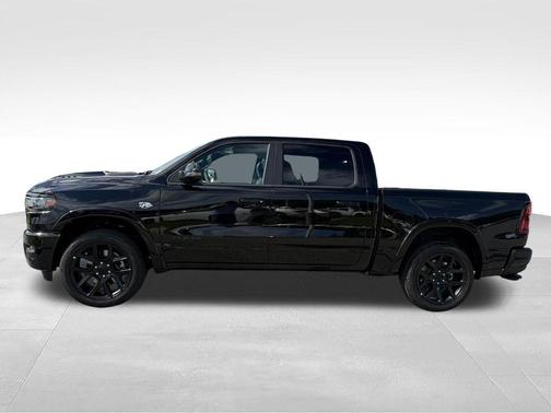 Diamond Black 2026 RAM 1500 Laramie