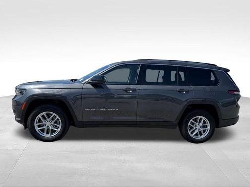 Metallic 2022 Jeep Grand Cherokee L Laredo