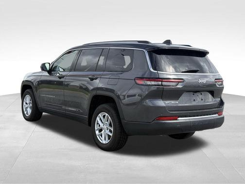 Metallic 2022 Jeep Grand Cherokee L Laredo