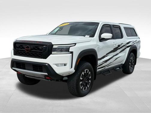Glacier White 2023 Nissan Frontier PRO-4X