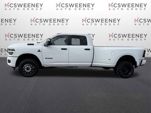 Bright White Clearcoat 2026 RAM 3500 Big Horn