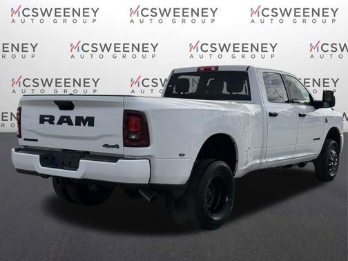 Bright White Clearcoat 2026 RAM 3500 Big Horn