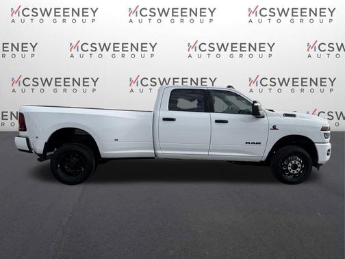 Bright White Clearcoat 2026 RAM 3500 Big Horn