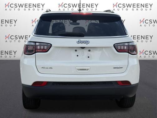 White Clearcoat 2018 Jeep Compass Latitude