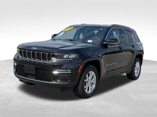 Diamond Black 2023 Jeep Grand Cherokee Limited