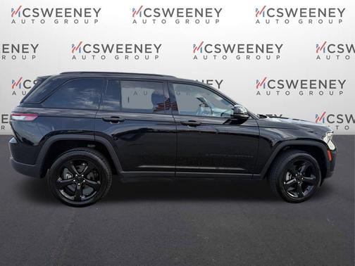 2024 Jeep Grand Cherokee Laredo