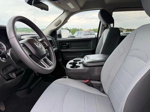 Bright White Clearcoat 2021 RAM 1500 Classic Tradesman