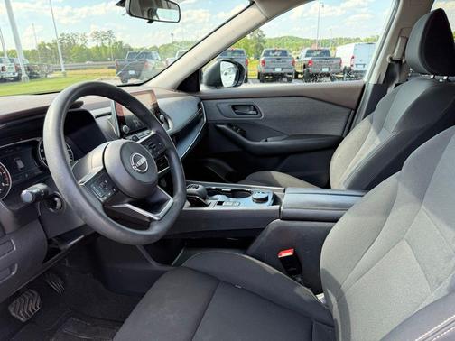 Glacier White 2023 Nissan Rogue S