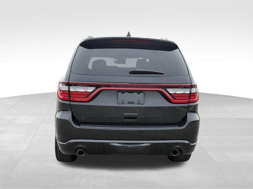 DB Black Crystal Clearcoat 2023 Dodge Durango GT