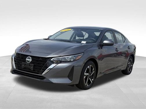 Gun Metallic 2025 Nissan Sentra SV