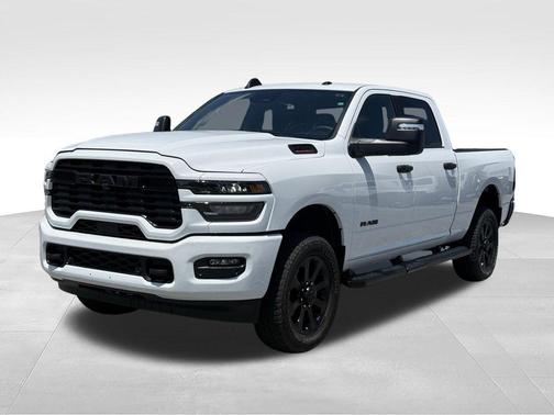 Bright White Clearcoat 2025 RAM 2500 Big Horn